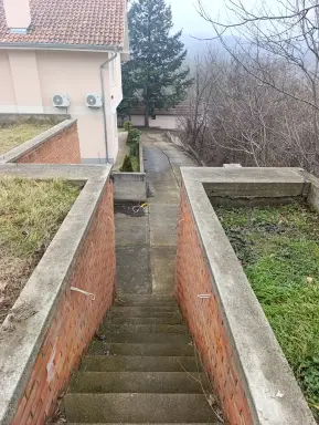 Kuća 333 m², Vrdnik, fotografija 4
