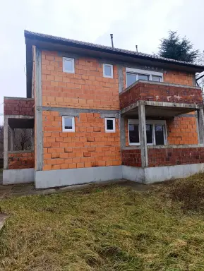 Kuća 333 m², Vrdnik, fotografija 2