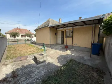 Kuća 72 m² + plac 197 m², Gradske lokacije, Šabac, fotografija 1