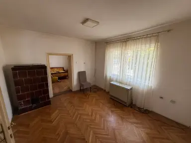 Kuća 72 m² + plac 197 m², Gradske lokacije, Šabac, fotografija 3