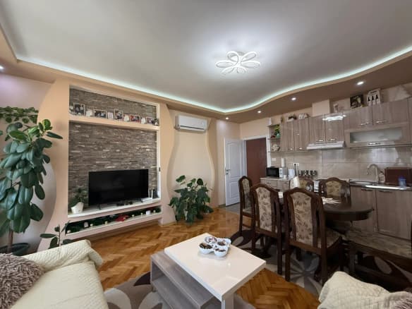 Dvosoban stan 61 m², Gradske lokacije, Šabac