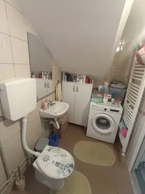 Kuća 280 m², Gradske lokacije, Šabac, fotografija 11