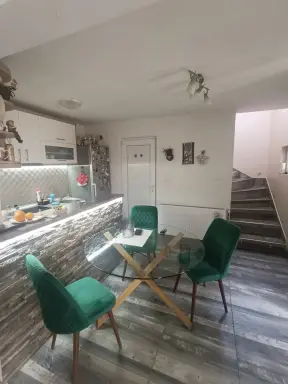Kuća 280 m², Gradske lokacije, Šabac, fotografija 3