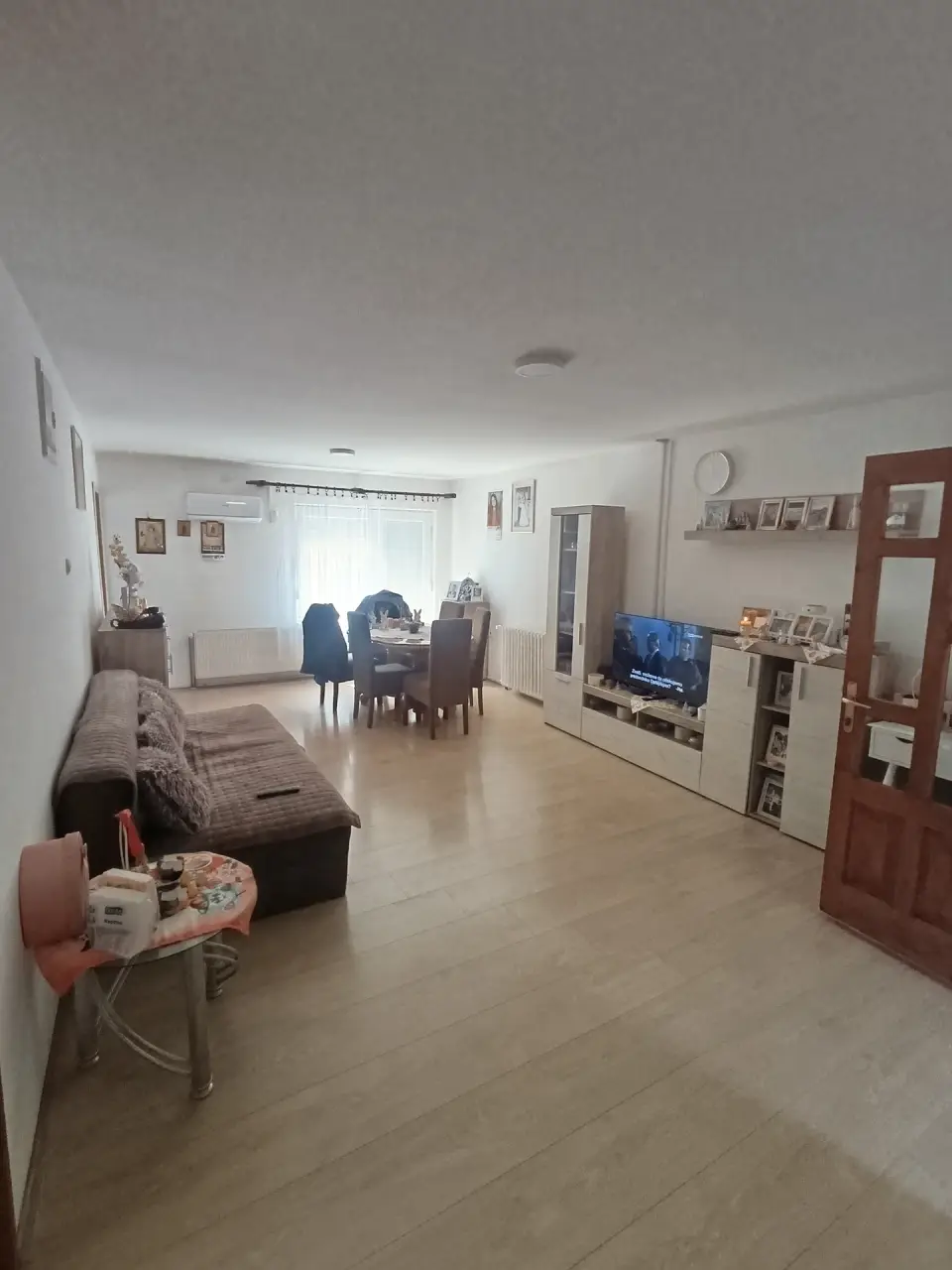 Kuća 255 m² + plac 200 m², Gradske lokacije, Šabac, fotografija 1