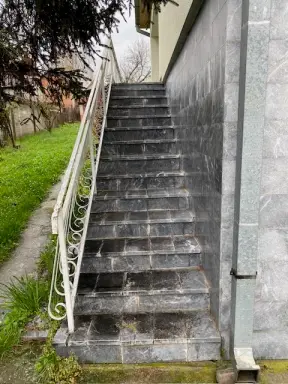 Kuća 208 m² + plac 629 m², Vladimirci, fotografija 4