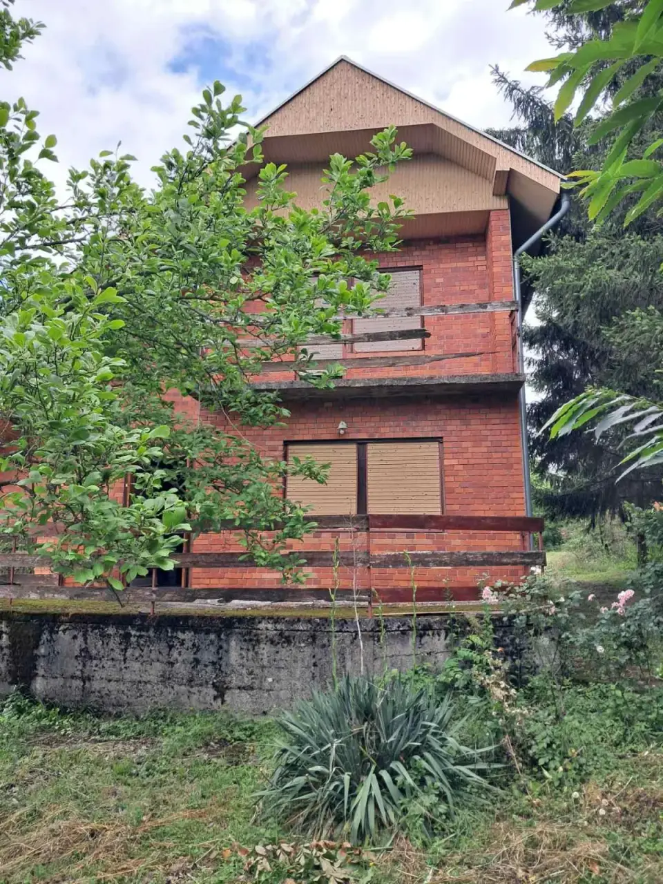 Kuća 71 m² + plac 2808 m², Petkovica, Šabac, fotografija 1