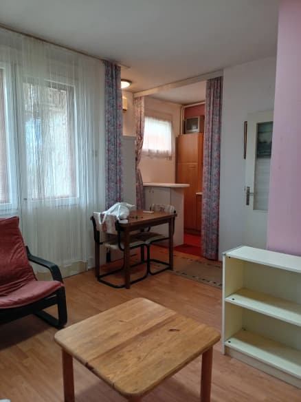 Garsonjera 27 m², Benska Bara, Šabac
