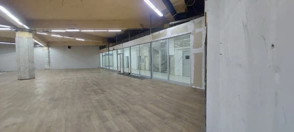 Lokal 680 m², Centar, Šabac