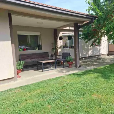 Kuća 158 m² + plac 530 m² – Centar, Šabac