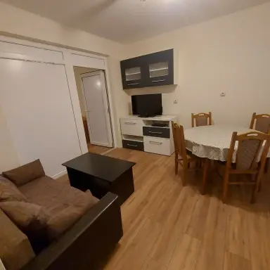 Kuća 158 m² + plac 530 m² – Centar, Šabac
