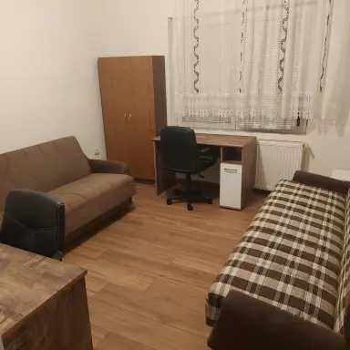 Kuća 158 m² + plac 530 m² – Centar, Šabac