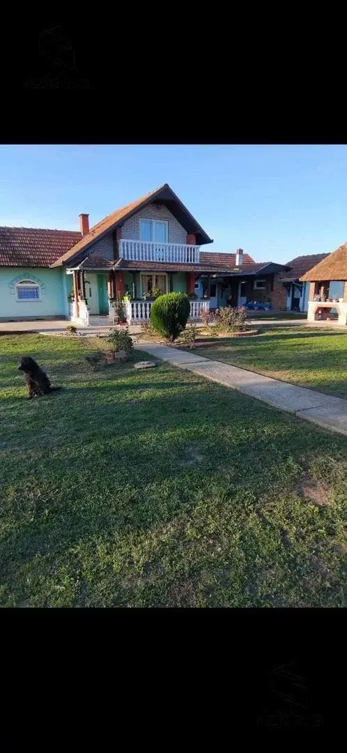 Kuća 221 m² + plac 1000 m² – Mala Vranjska, Šabac