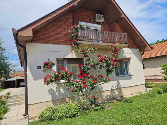 Kuća 210 m² + plac 340 m², Živinarnik, Šabac