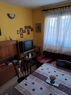 Kuća 68 m² + plac 1500 m² – Mačvanski Pričinović, Šabac