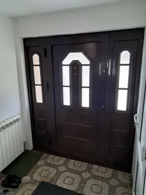 Kuća 282 m² + plac 312 m² – Trkalište, Šabac