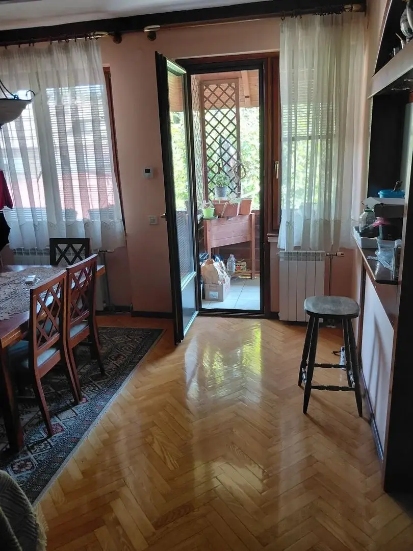 Dvosoban stan 76 m² – Centar, Šabac