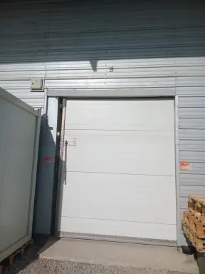 Poslovna zgrada 1930 m² – Majur, Šabac