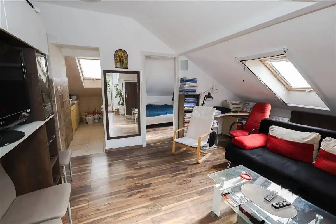 Jednosoban stan 25 m² – Vračar, Beograd