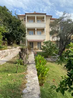 Kuća u Crnoj Gori – mesto Buljarice