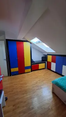 Stan u Hilandarskoj