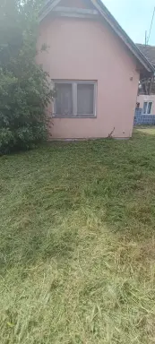 Stambeno-poslovni objekat, plac 1233 m² – Lipolist, Šabac