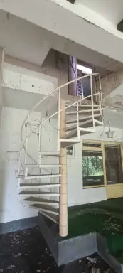 Stambeno-poslovni objekat, plac 1233 m² – Lipolist, Šabac