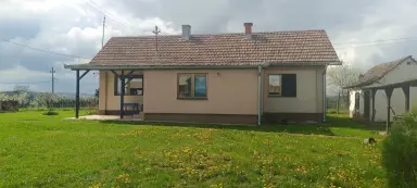 Kuća 85 m² + plac 25700 m² – Pejinović, Vladimirci