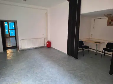 Stambeno-poslovni kompleks 315 m² + plac 295 m² – Centar, Šabac
