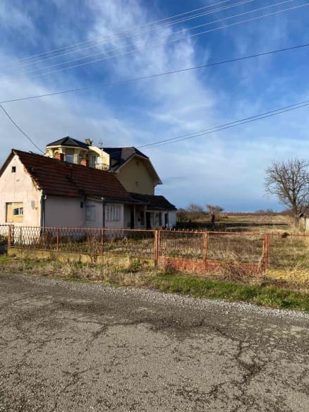 Kuća 120 m² + plac 4220 m², Zminjak, Šabac