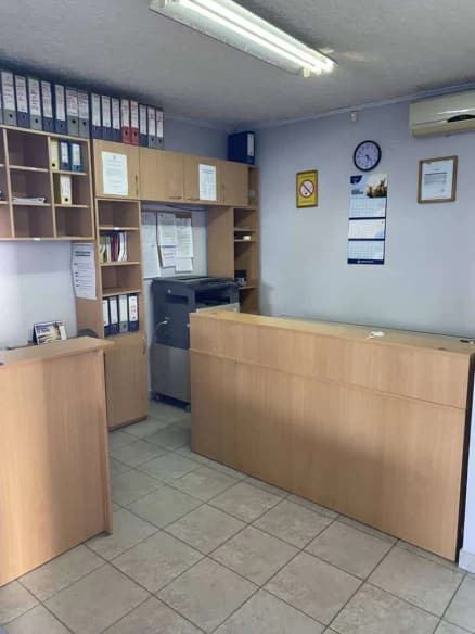 Poslovni objekat 212 m² + plac 1873 m², Hrtkovci, Ruma