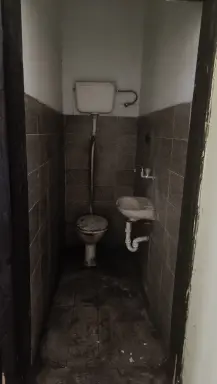 Dva lokala 30 + 32 m² – Centar, Šabac