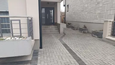 Kuća 250 m² + plac 420 m² – Šabac