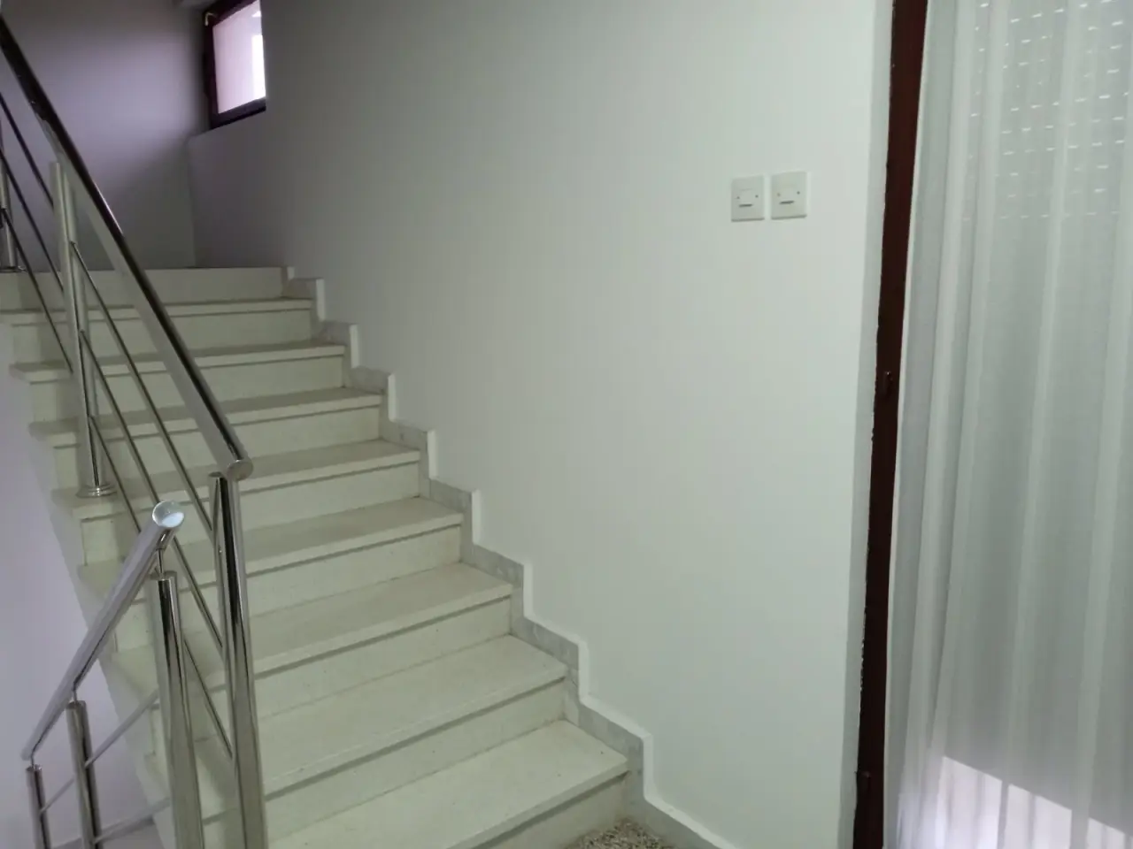 Kuća, plac 715 m² – Lešnica, Loznica