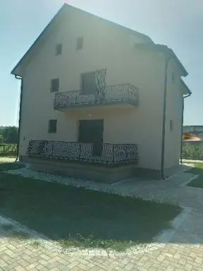Kuća, plac 715 m² – Lešnica, Loznica