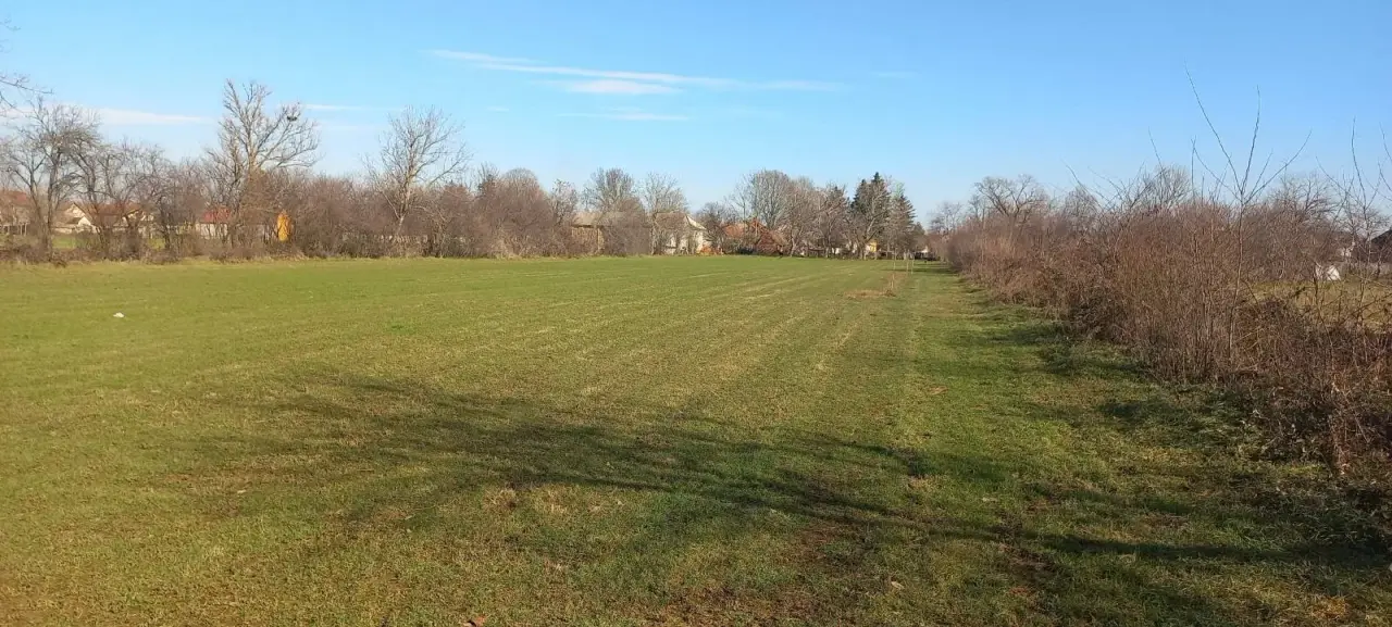Građevinski plac 900 m², Prnjavor, Šabac, fotografija 1