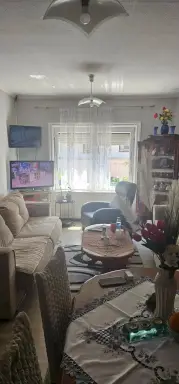 Dve kuće 207 m² + plac 450 m² – Kamenjak, Šabac