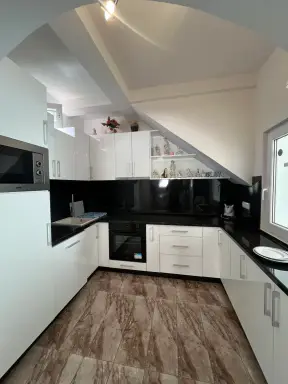 Dve kuće 335 m² + plac 420 m² – Kamenjak, Šabac