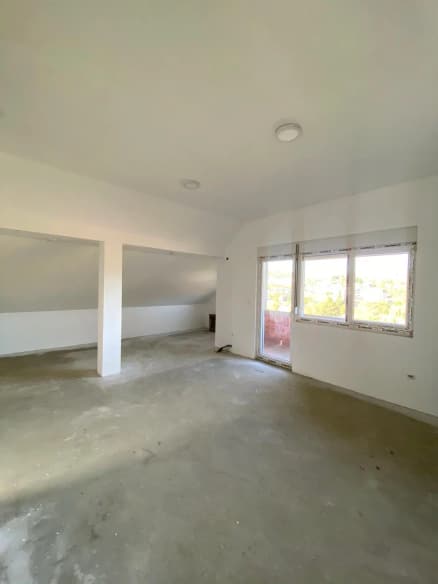 Motel sa 7 apartmana 330 m², Vrdnik, Irig