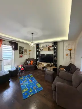 Kuća 220 m² + plac 1000 m² – Pocerski Pričinović, Šabac
