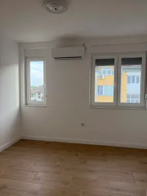Troiposoban stan 120 m² – Šipurske Livade, Šabac