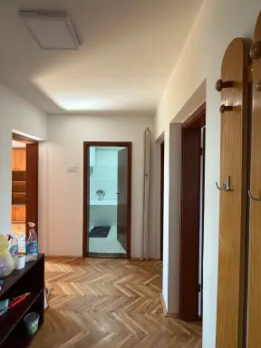 Trosoban stan 90 m² – Živinarnik, Šabac