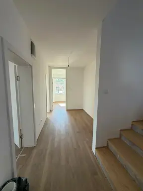 Kuća 287 m² + plac 1000 m² – Majur, Šabac