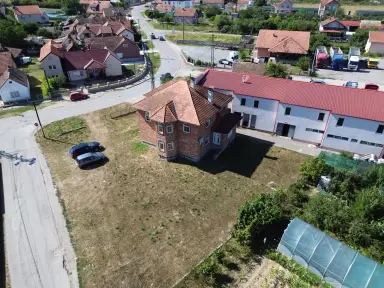 Kuća 287 m² + plac 1000 m² – Majur, Šabac