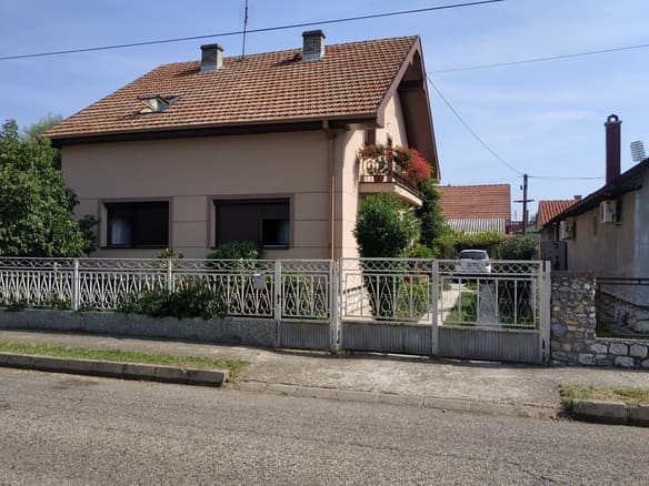 Kuća 97 m² + plac 5.31 ari, Čavić *1-7*, Šabac