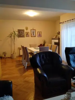 Kuća 182 m² – Šipurske livade, Šabac