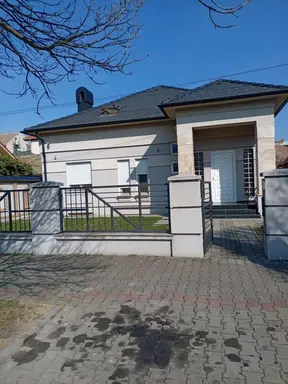 Kuća 216 m² – Živinarnik, Šabac
