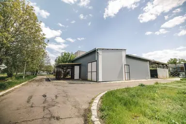 Nekretnina 1068 m² – Zemun Polje, Beograd