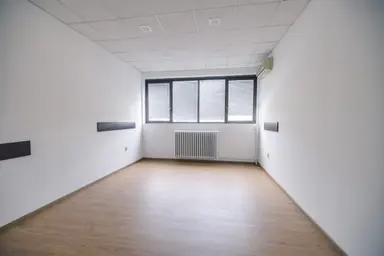 Nekretnina 1068 m² – Zemun Polje, Beograd
